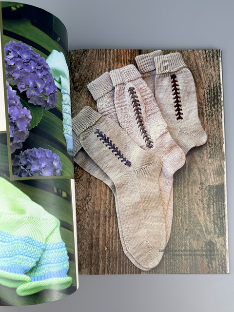 Arbeitsbuch Maschinenstricken Band 2 Socken und Kindersachen foto 5